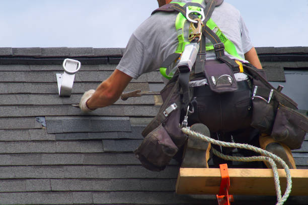 Best Storm Damage Roof Repair  in Olmsted Falls, OH